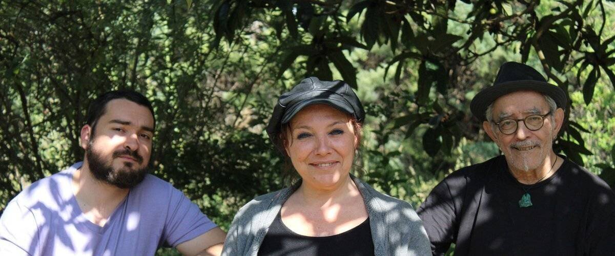 Scène musicale lors de la fête à Espéraza