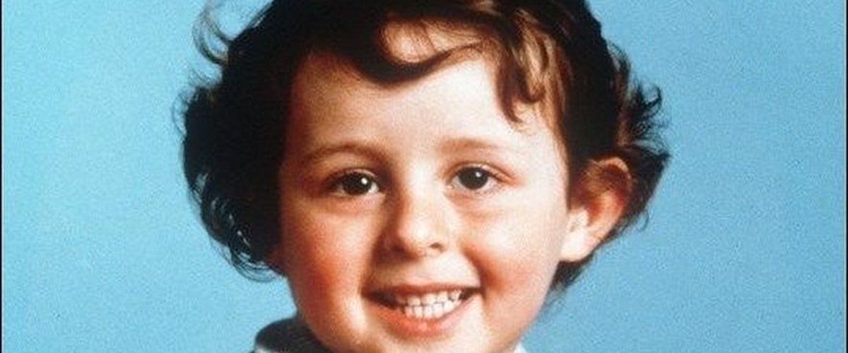 Villemin enfant dans la rivière