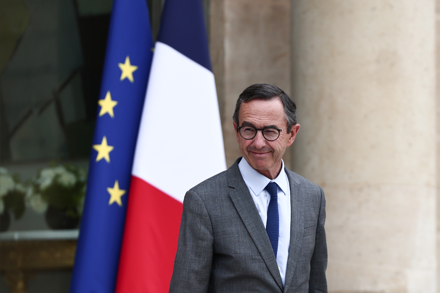 Policiers et gendarmes lors d’un contrôle aux frontières en France