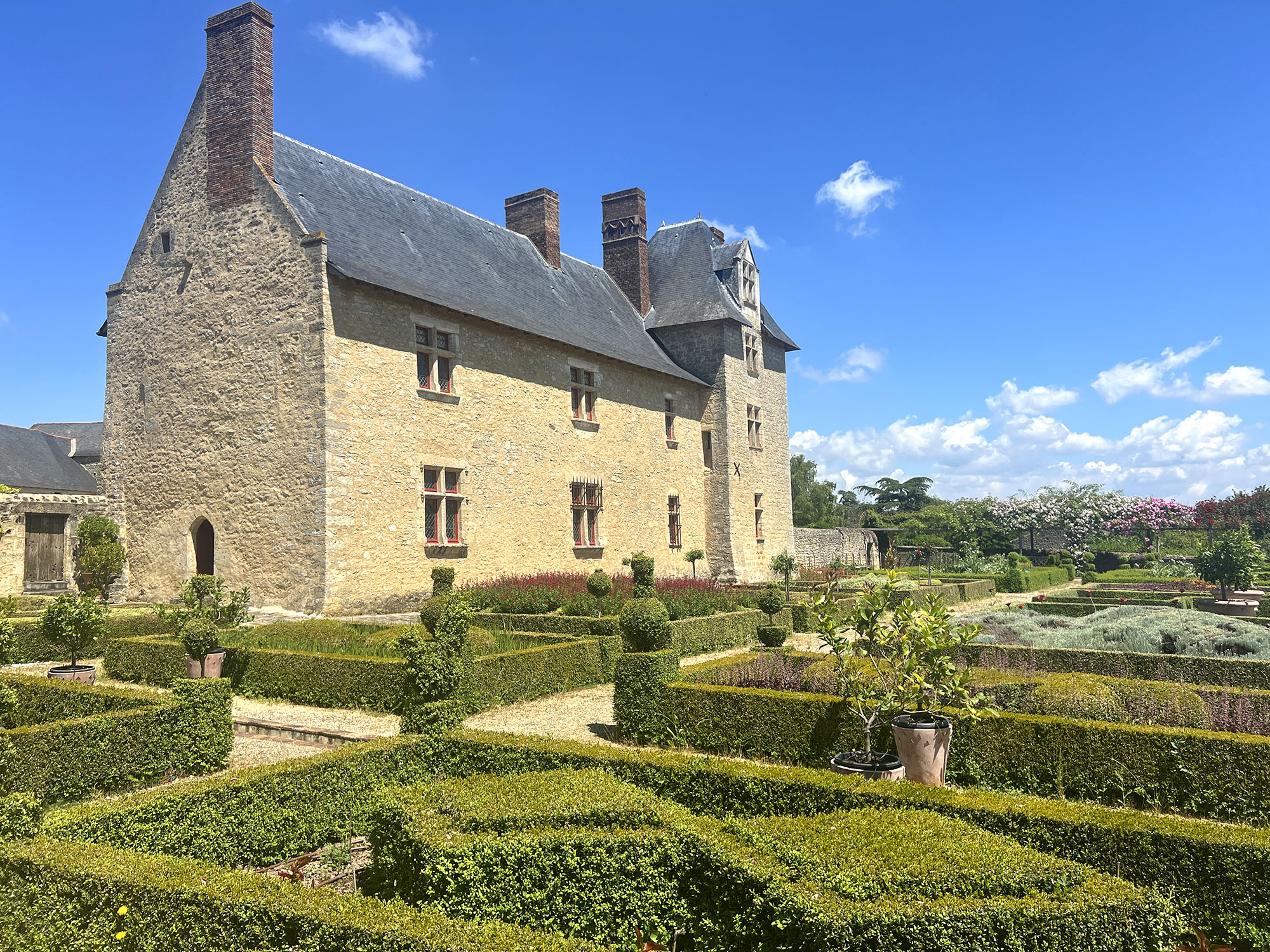 Château de Villeneuve : des jardins aux multiples facettes