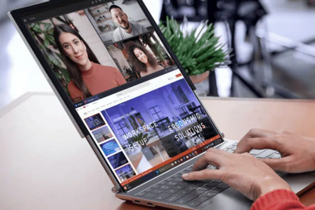 Le ThinkBook Plus Gen 6 est essentiellement conçu pour les nomades, à qui il offre une alternative à l'emport d'un deuxième écran dans leur sac à dos ou bagage à main. (Crédit photo : Mark Hachman / Foundry)