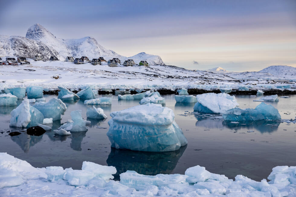 Des blocs de glace au large de Nuuk, au Groenland
