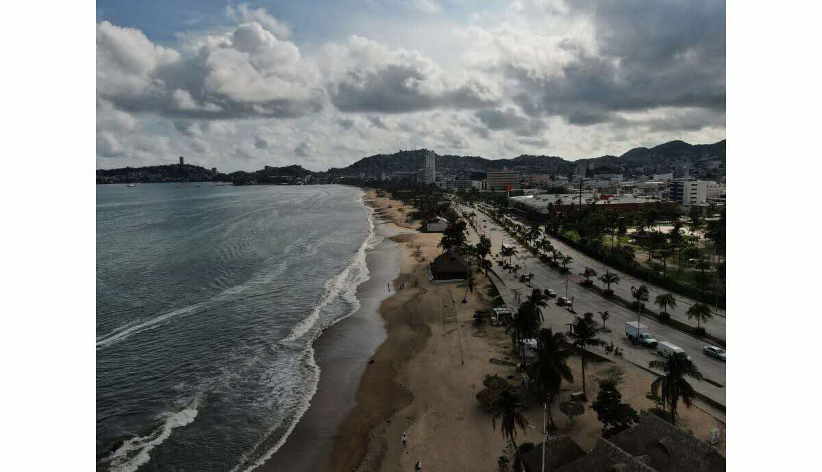 Vue aérienne d'un cyclone en formation sur la côte mexicaine