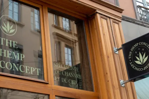 Hausse significative d'intoxications par des produits au CBD contenant d'autres substances