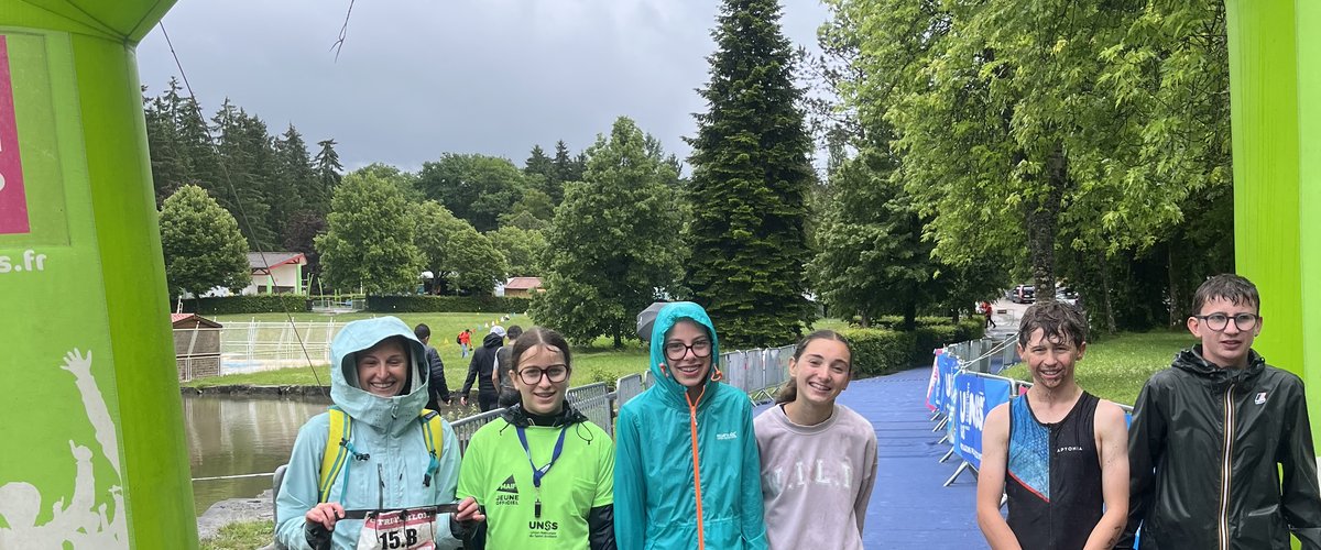 Les joueurs de Saint-Céré lors de la récente victoire historique