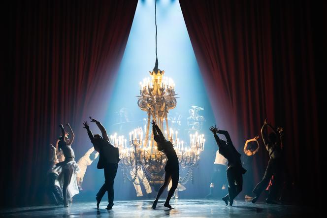 « Red Carpet », d’Hofesh Shechter, à l’Opéra national de Paris, en avril 2025.
