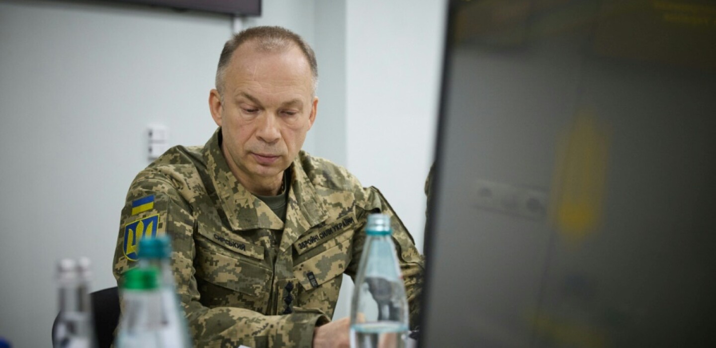 Soldats ukrainiens en opération sur le front