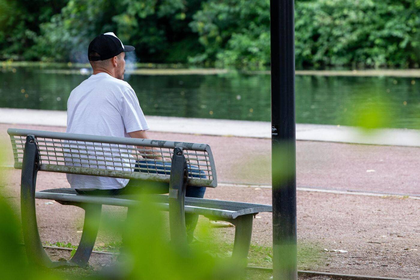 Fumer interdit dans plusieurs lieux publics en France