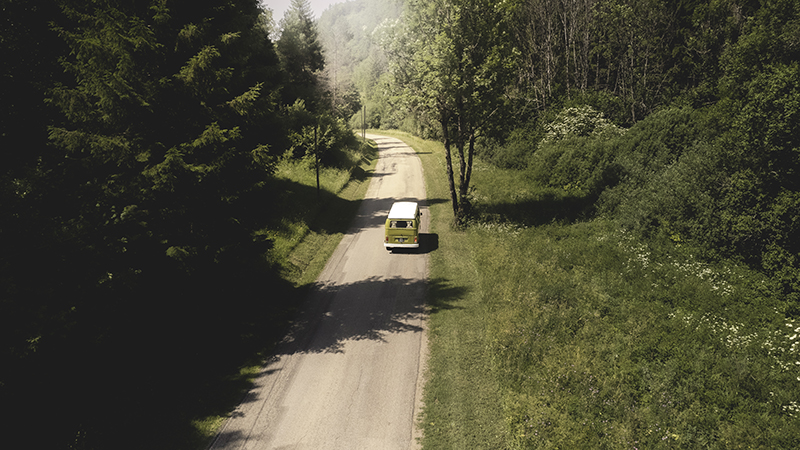 Van vintage dans les Montagnes du Jura