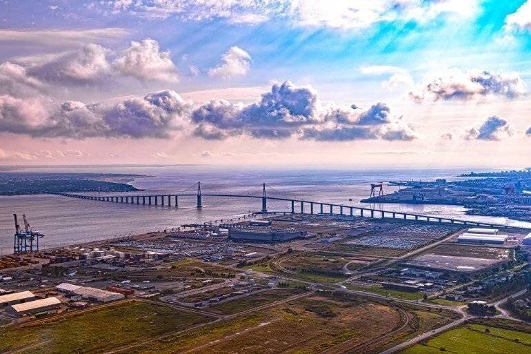 Pont de la ville de Saint-Nazaire, étape importante du parcours VéloDysée
