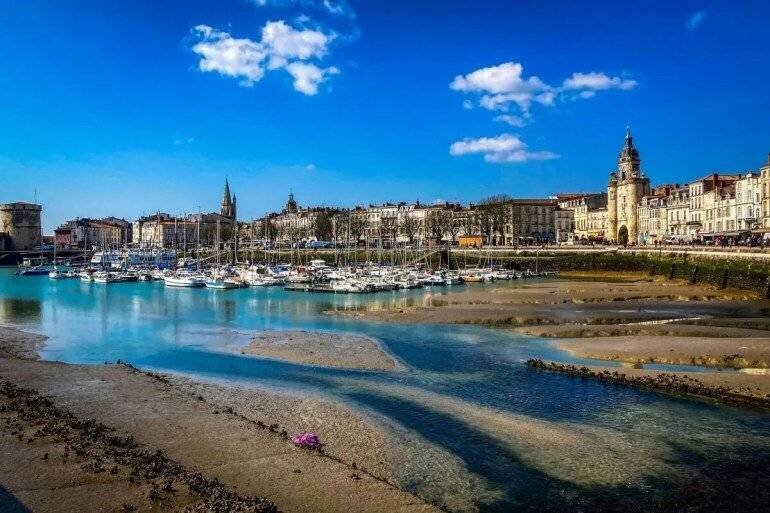 Port de La Rochelle sur la côte Atlantique en France