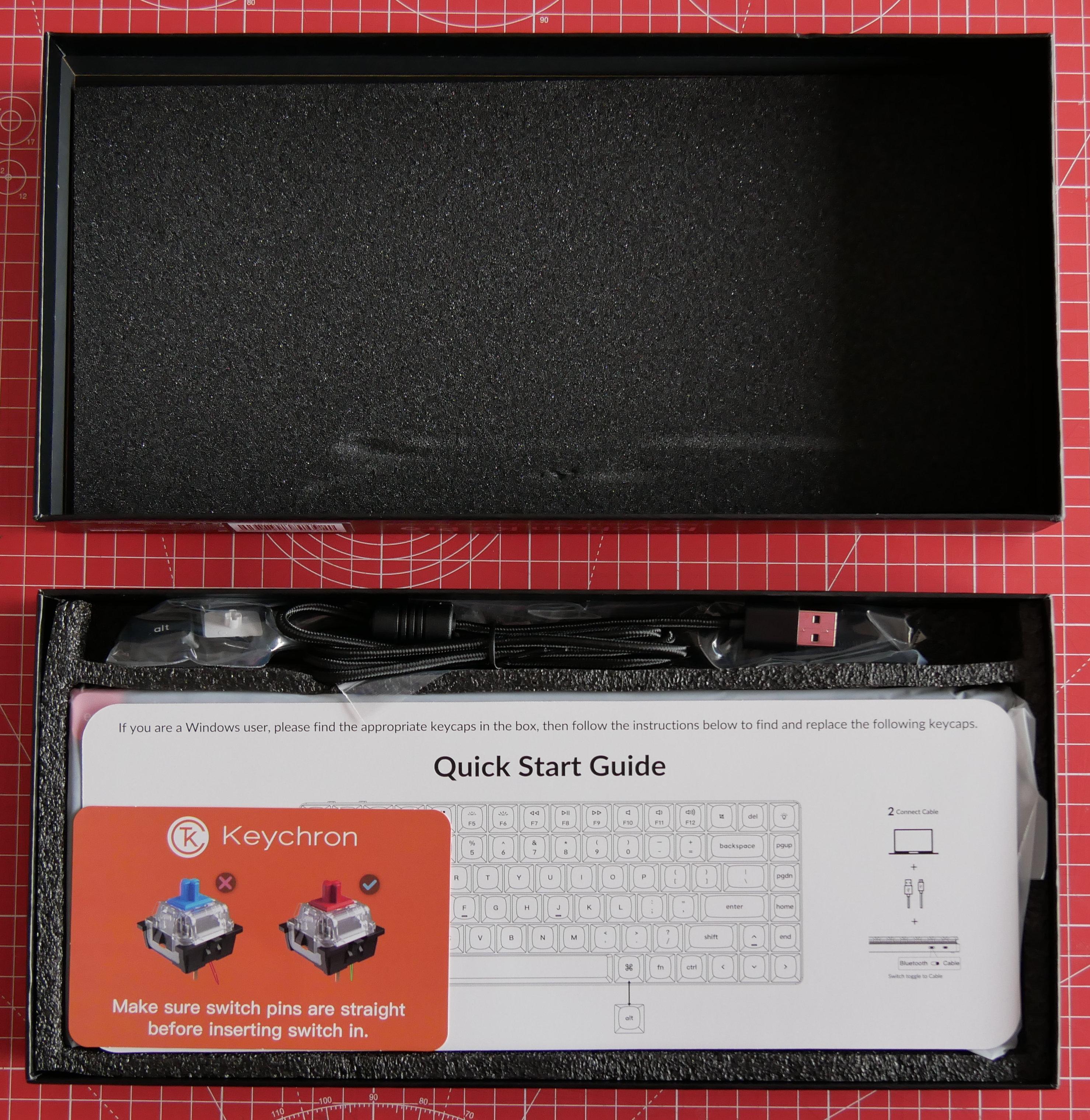 Intérieur de l'emballage du Keychron K3 Pro