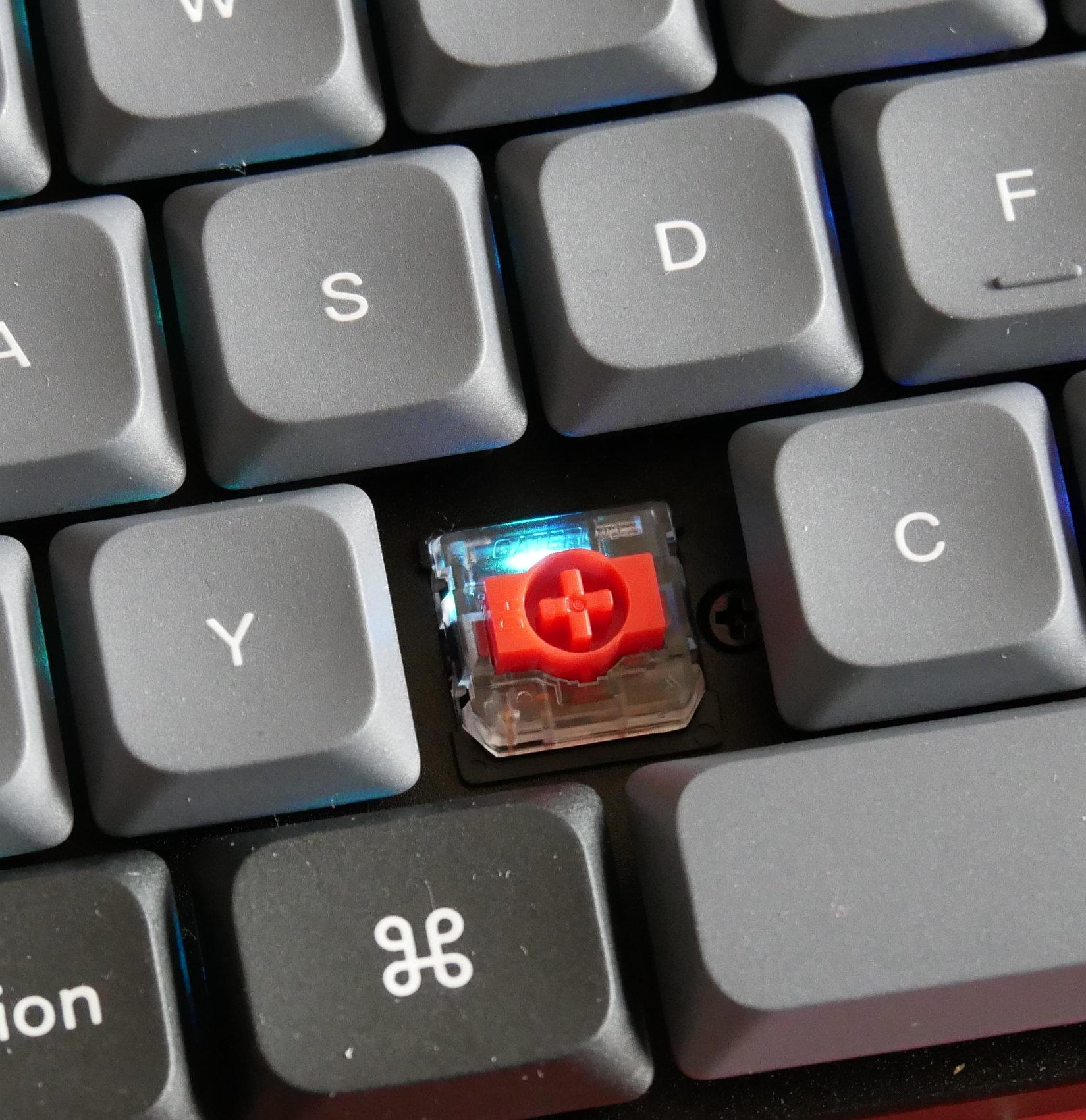 Aperçu de l'éclairage de l'interrupteur et des touches du clavier Keychron K3 Pro