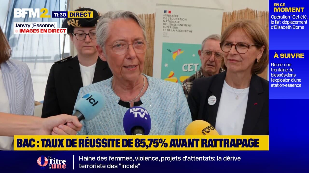 Les résultats du Bac 2025 affichés dans un lycée
