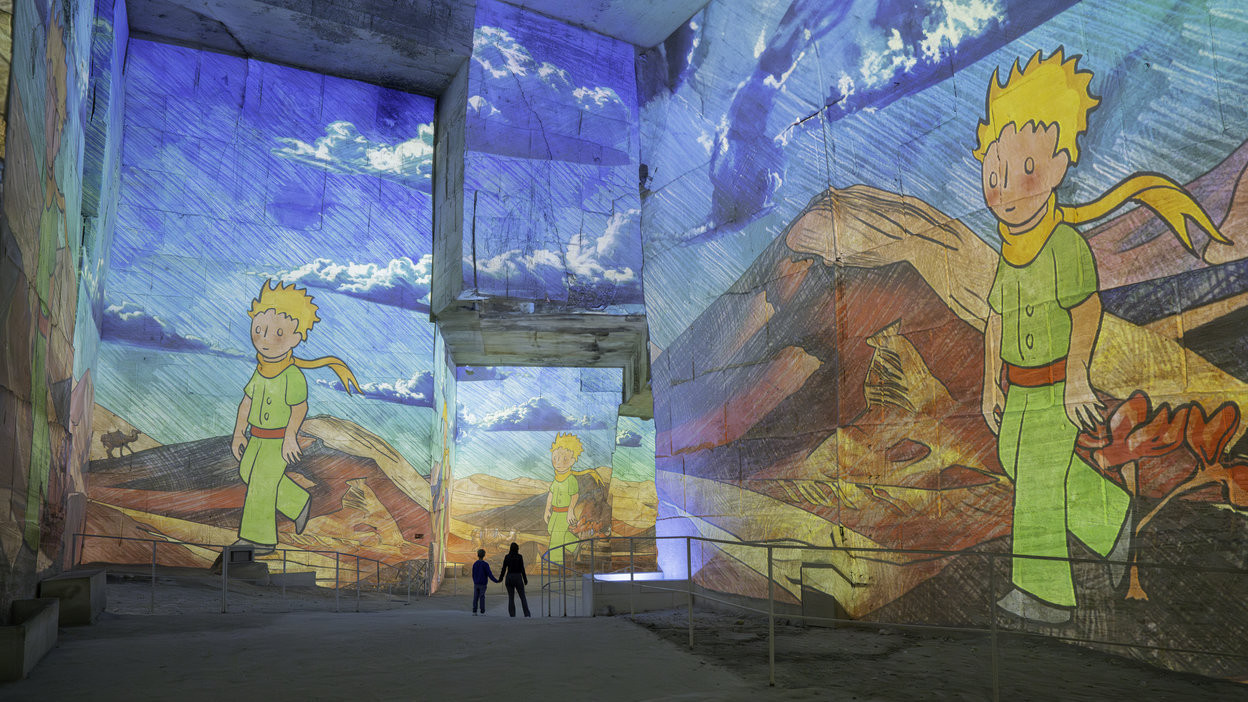 Exposition immersive du Petit Prince dans les Carrières des Lumières