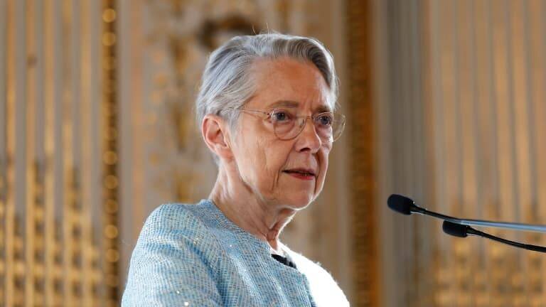 Élisabeth Borne lors de l'annonce des résultats du bac 2025