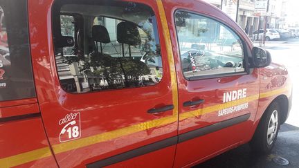 Une camionnette des sapeurs-pompiers de Châteauroux (Indre), le 12 août 2019. (JÉRÉME COLLIN / FRANCE-BLEU BERRY / MAXPPP)