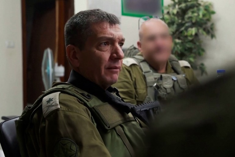 Rencontre de responsables militaires israéliens discutant des opérations à Gaza