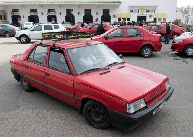 Les taxis rouges de Casablanca, au Maroc, en janvier 2017.