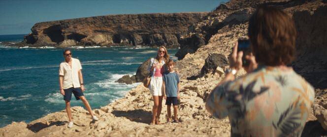 Sam Riley (Tom), Stacy Martin (Anne) et Dylan Torrell (Anton) dans « Islands », de Jan-Ole Gerster.