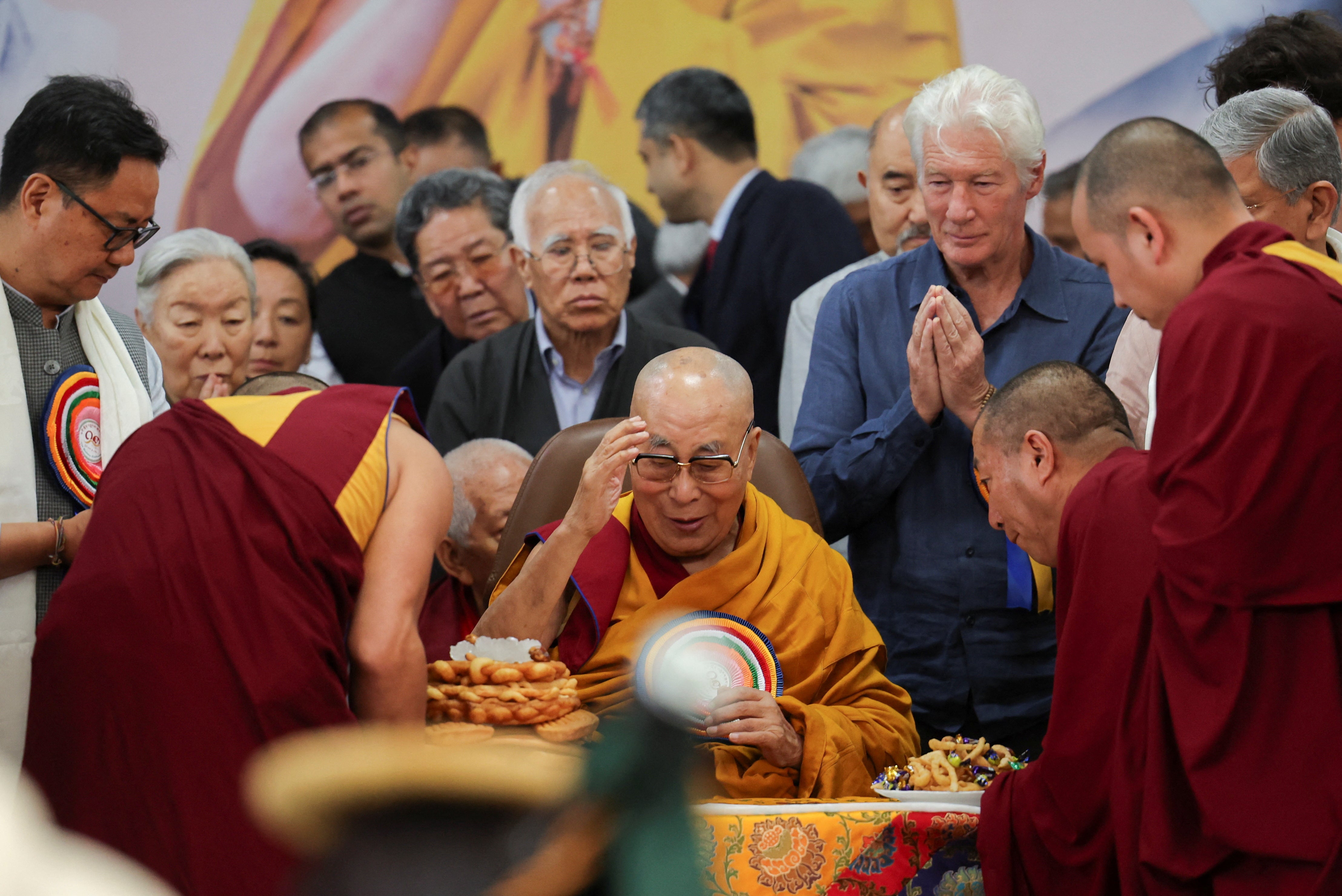 Le Dalai Lama célébré par ses partisans.