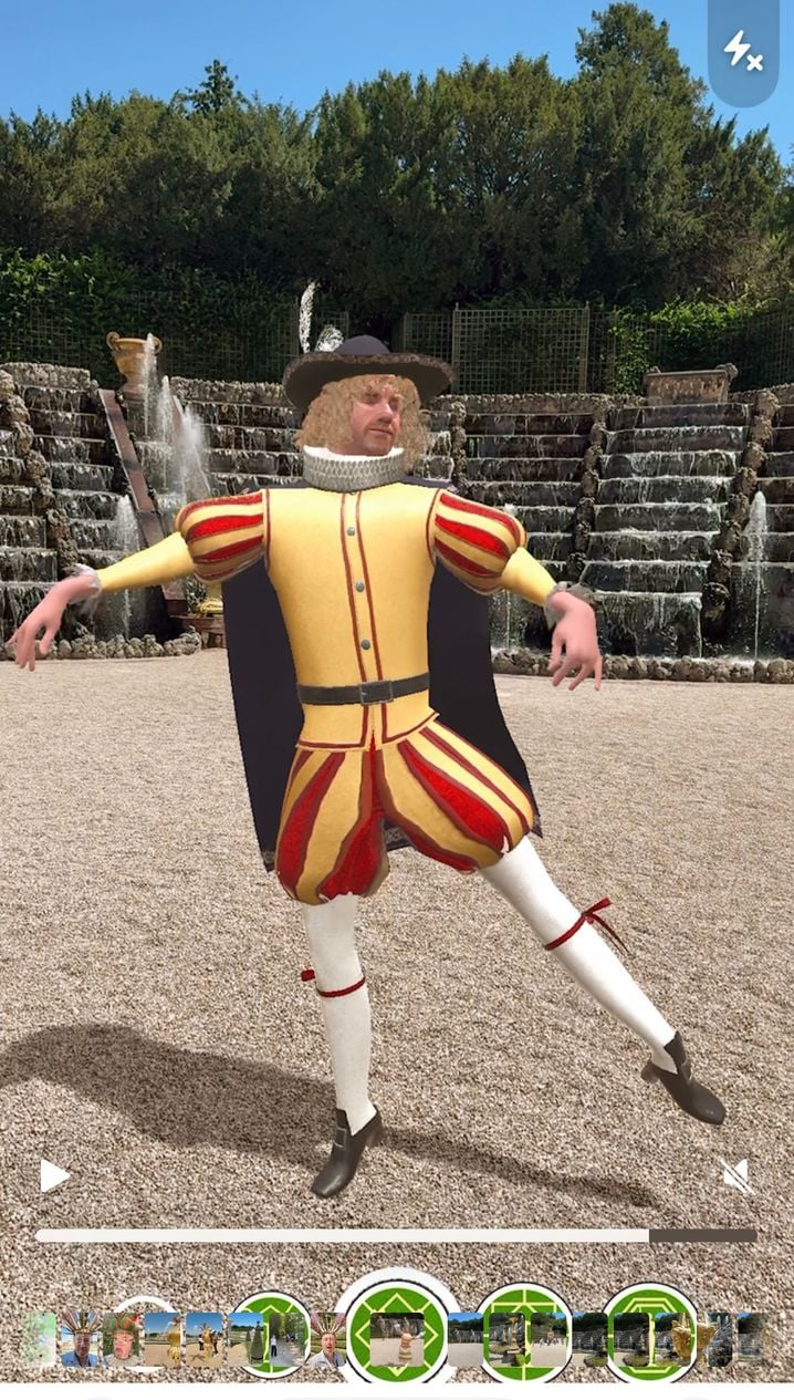 Le bosquet de la salle de Bal des jardins du château de Versailles, écrin pour quelques pas de deux en réalité augmentée.