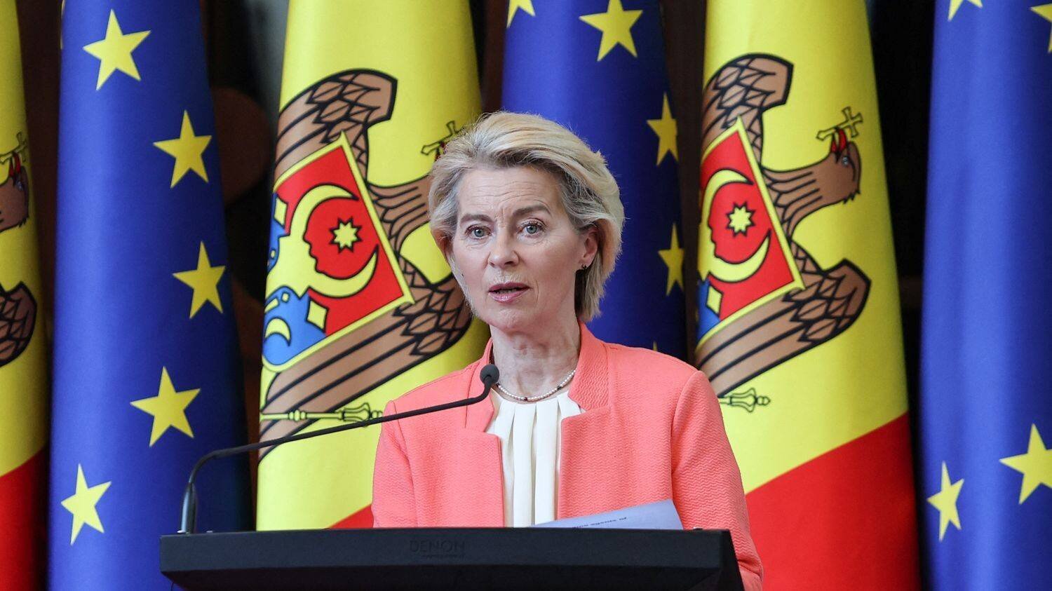 Ursula von der Leyen et Donald Trump en négociation