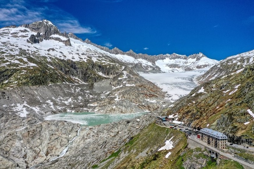 Le glacier du Rhône, près du col de la Furka.