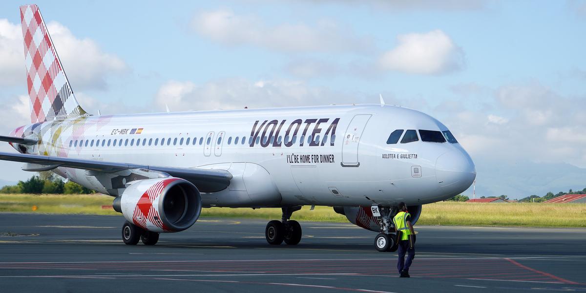 Pistes d'aéroport en moment de perturbation après l'incident