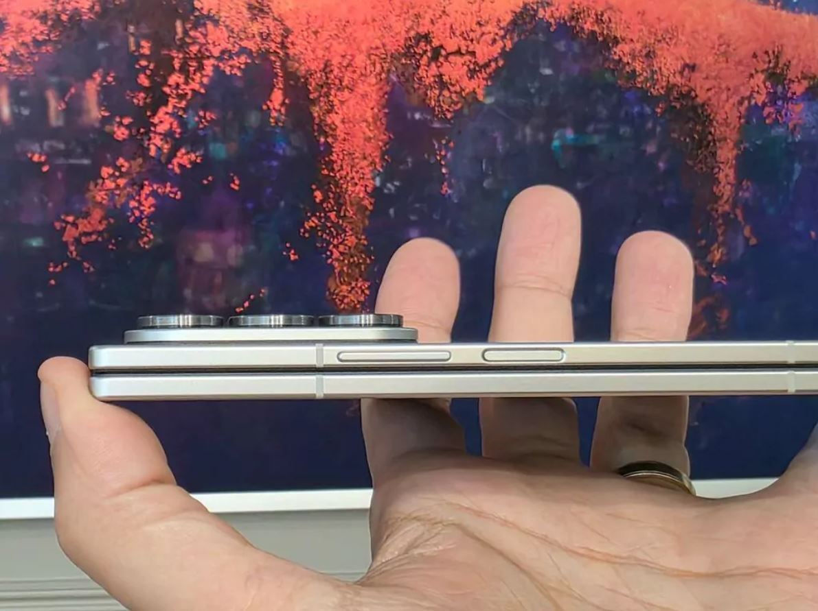 Samsung Galaxy Z Fold 7