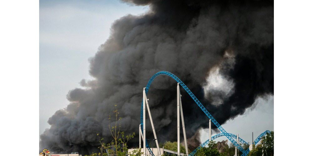 Le 26 mai 2018, un incendie ravage le quartier scandinave et l'attraction « Piraten in Batavia ». Photo d'archive Jean-Paul Kaiser
