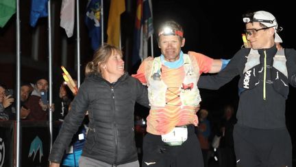 Le Français Ludovic Pommeret après avoir remporté la Hardrock 100, monument de l'ultra-trail, le 12 juillet 2025 dans le Colorado. (HARDROCK 100 / INSTAGRAM)