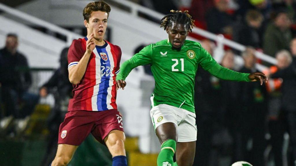 Sverre Nypan jouant pour la Norvège U21
