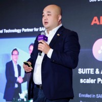 Raymond Ma, VP partners et alliances chez Alibaba Cloud, souhaite accélérer l’adoption des solutions cloud et IA via ses partenaires.