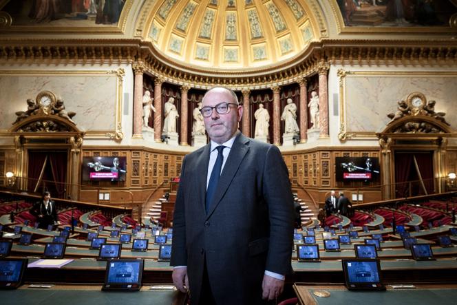 Le sénateur (Les Républicains) Laurent Duplomb dans l’enceinte du Sénat, à Paris, le 11 février 2025.