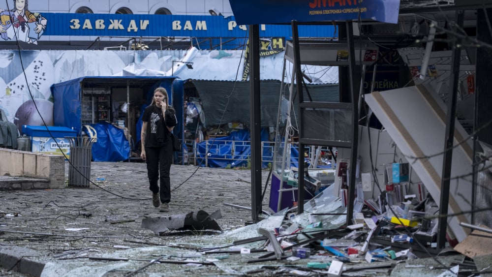 Dégâts d'une attaque russe à Kyiv