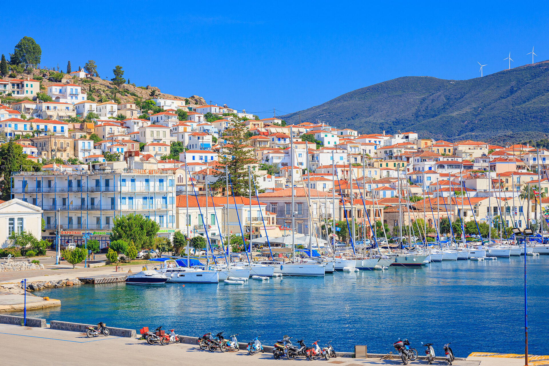 Poros, un port d’attache attachant
