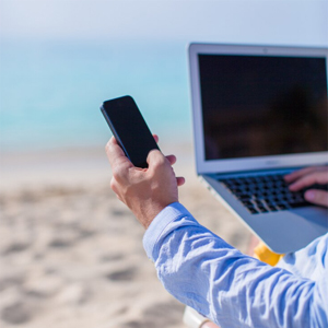 Cet été, votre smartphone en vacances peut mettre votre entreprise en danger