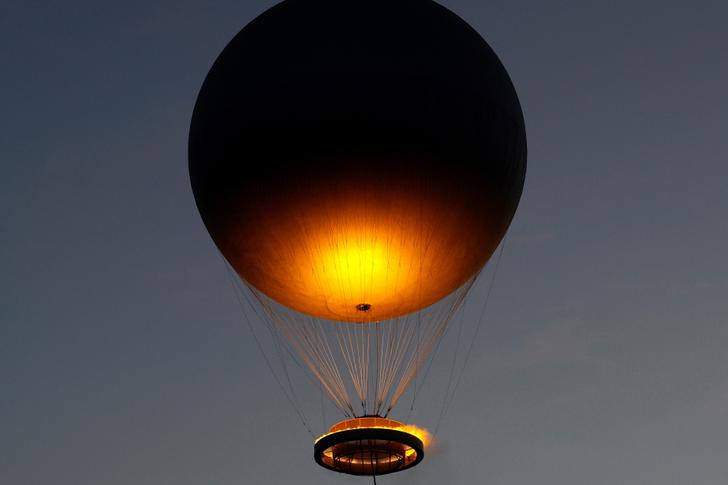 La vasque olympique a fait son retour officiel dans le ciel de Paris ce samedi 21 juin 2025.