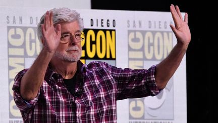 Le cinéaste américain George Lucas au Comic-Con International à San Diego, Californie, le 27 juillet 2025. (CHRIS DELMAS / AFP)