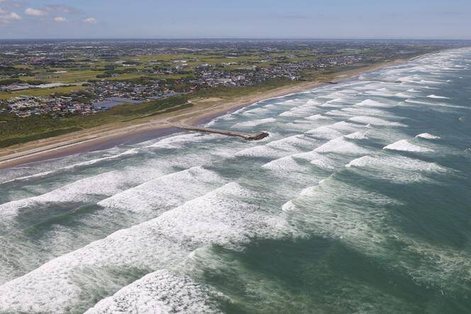 La plage de Kujukuri, sur la côte nord-est de la péninsule de Boso, dans la préfecture de Chiba, Japon.