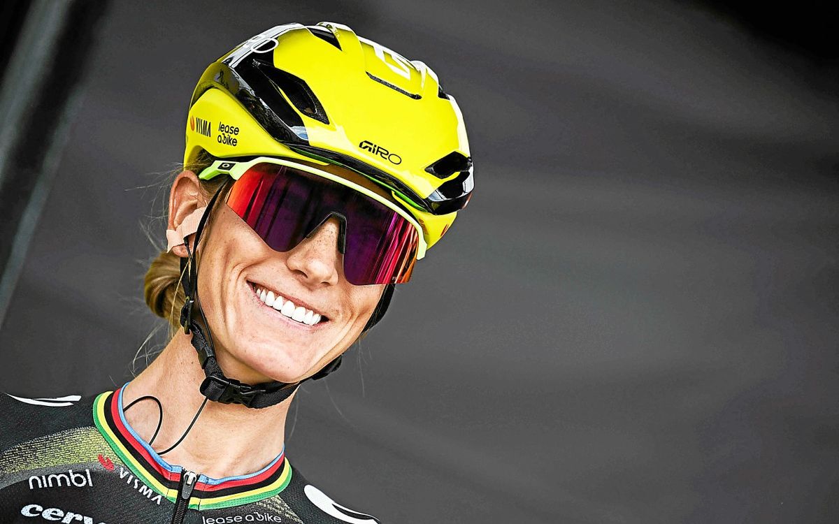 Pauline Ferrand-Prévôt remporte l'étape du col de la Madeleine