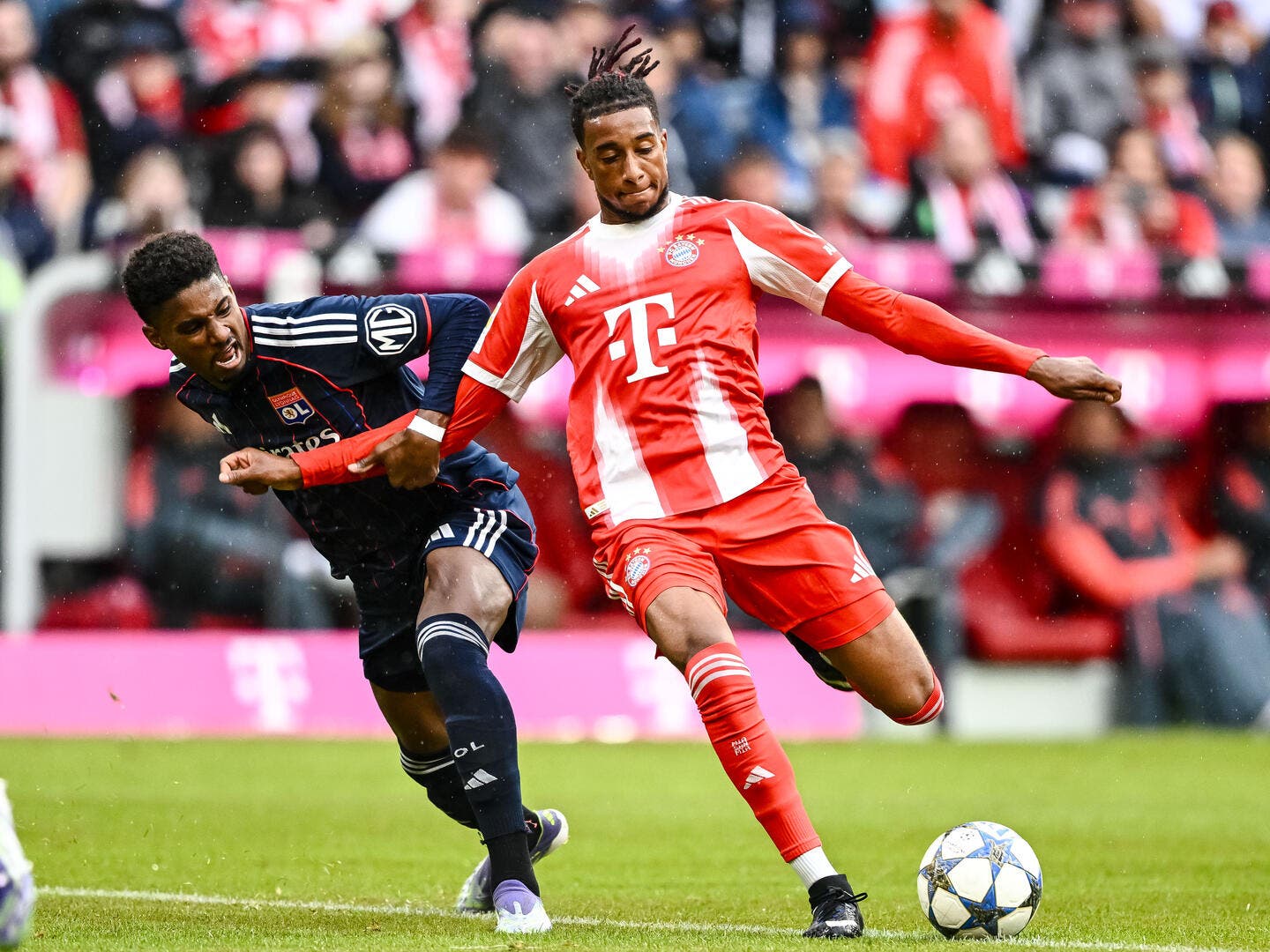 L'arbitrage d'OL-Bayern fait hurler les Lyonnais