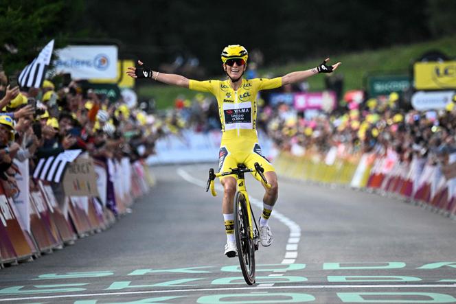 Pauline Ferrand-Prévot à l'arrivée de la dernière étape du Tour de France