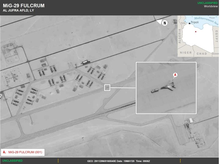 Avion russe arrivant en soutien aux forces de Haftar en Libye