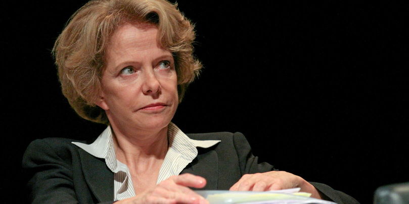 Frédérique Bredin retourne dans l'arène politique pour une législative partielle.