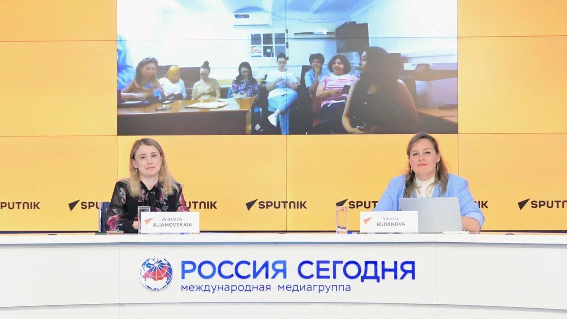 Viktoria Boudanova, rédactrice senior de Sputnik Afrique, lors de l’atelier