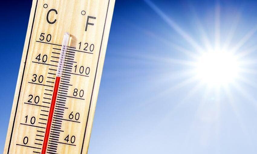 Thermomètre indiquant la chaleur pendant la canicule