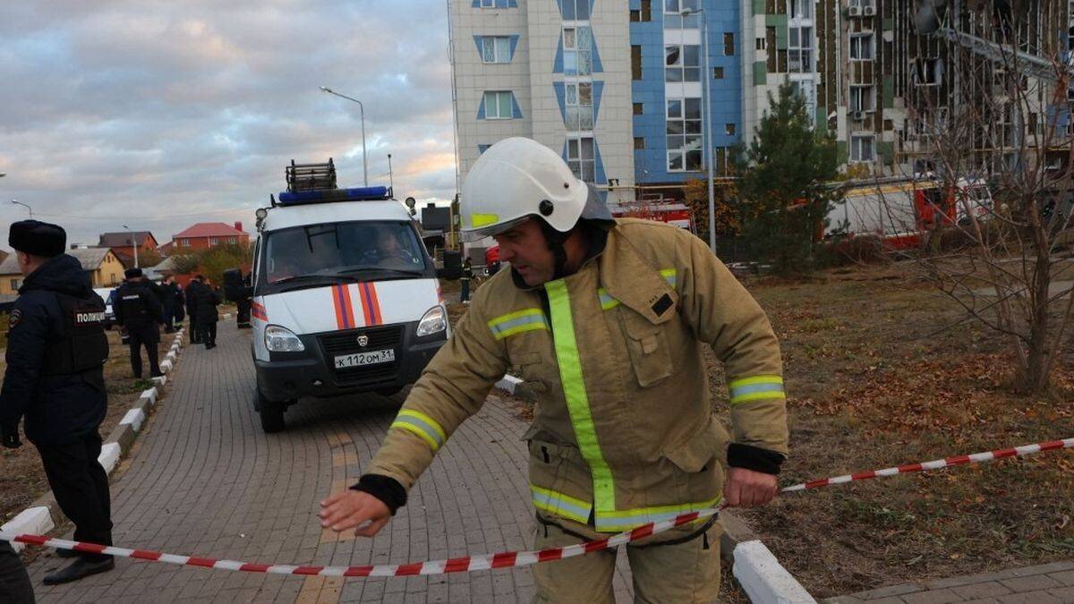 Raffinerie pétrolière de Volgograd incendiée après drone