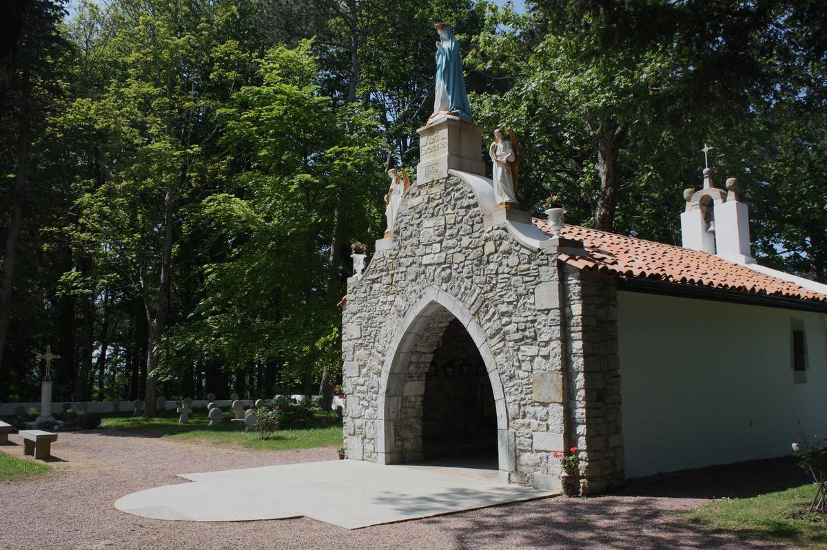 Chapelle Notre-Dame de Socorri sur la Corniche basque